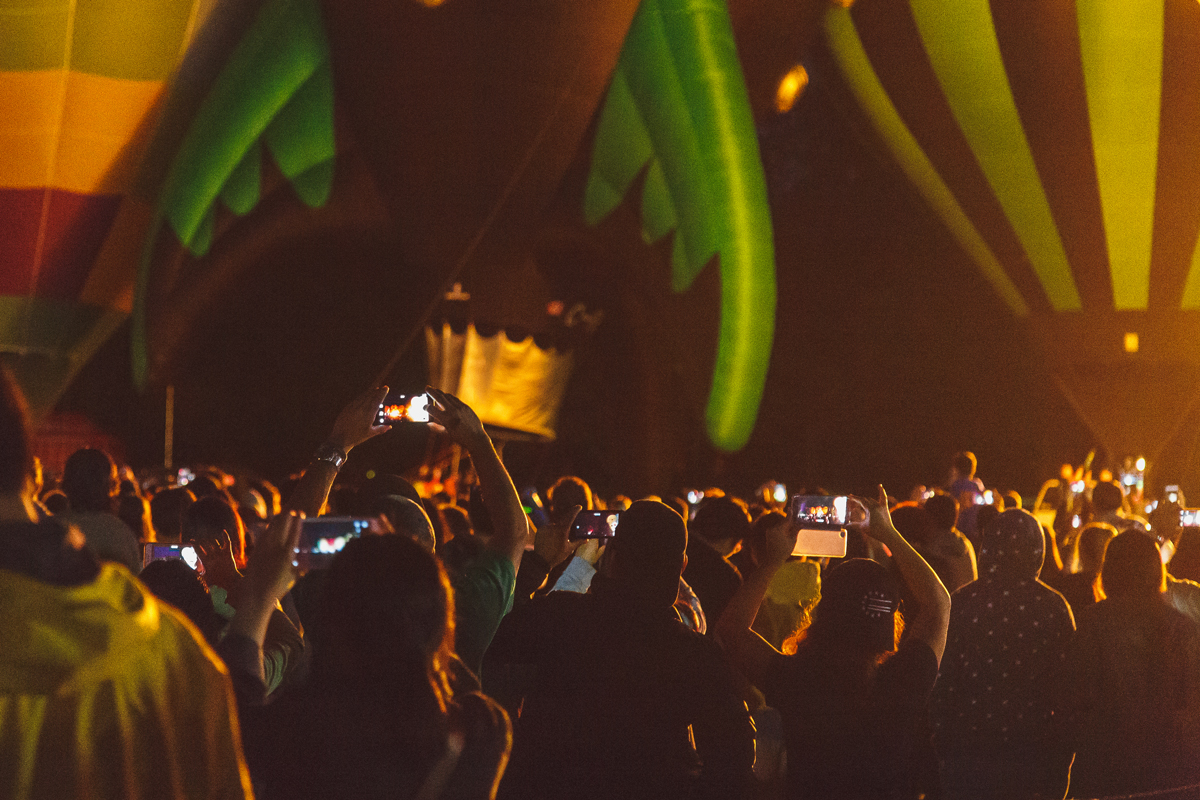 thestylejungle-New-Zealand-Hamilton-Balloons-over-Waikato-Zuru-Night-Glow