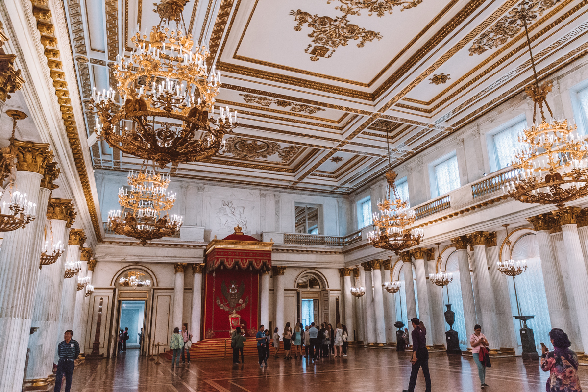 thestylejungle-Russia-Saint-Petersburg-Winter-palace-interior-travel-blogger