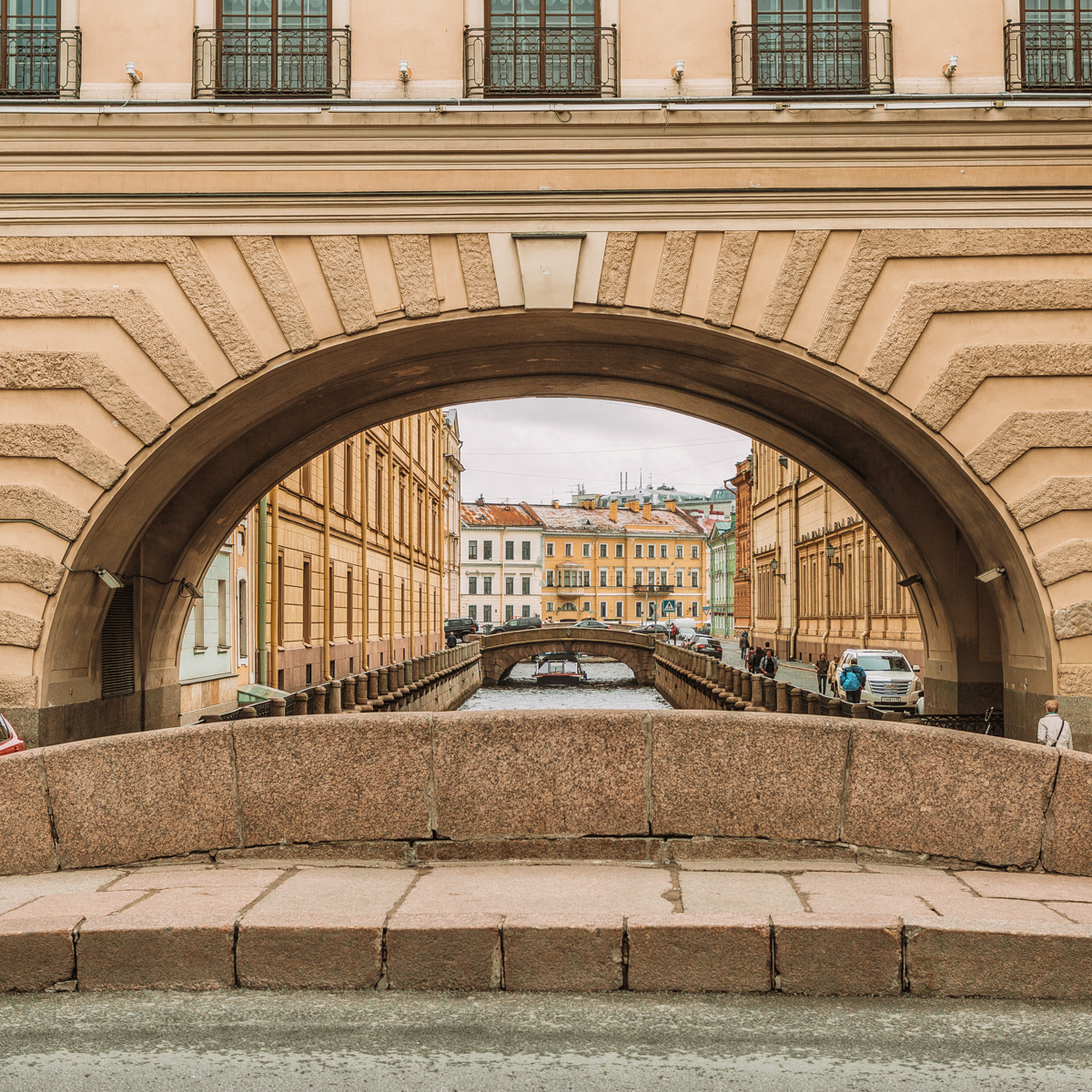 thestylejungle_Russia_Saint_Petersburg_travel_blog_architecture_city