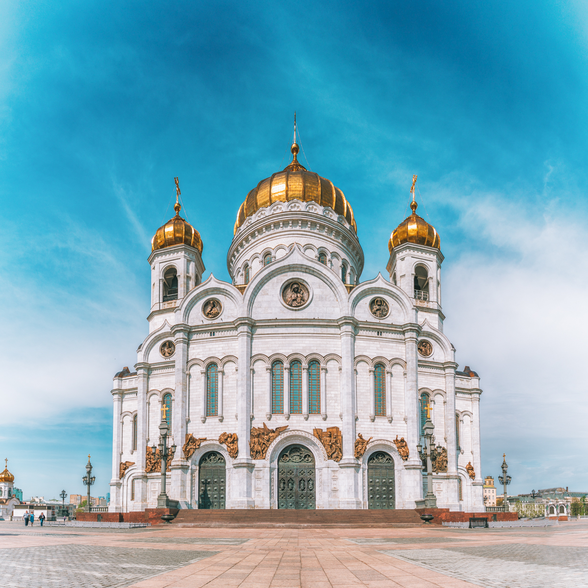 thestylejungle_Russia_Moscow_Cathedral_of_Christ_the_Saviour